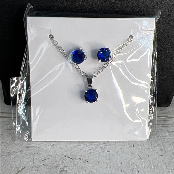 Effy Silver Tone Blue Glass Necklace & Earrings Set B35 - Picture 1 of 3